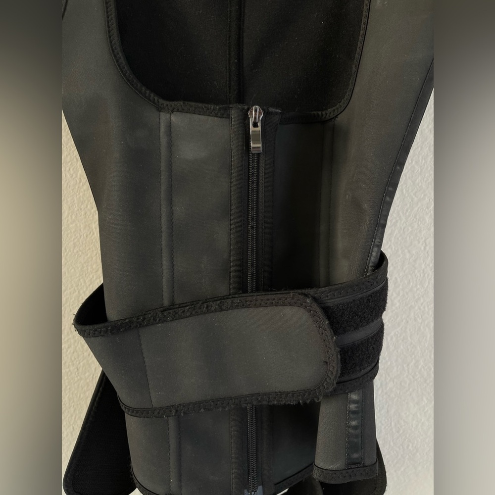 She’s Waisted Lux Latex Triple Belted Vest Trainer - Picture 4 of 6
